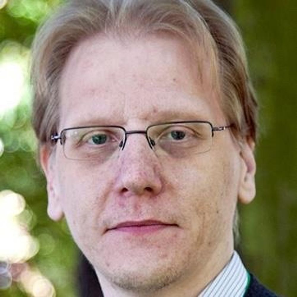 Ralph Holland