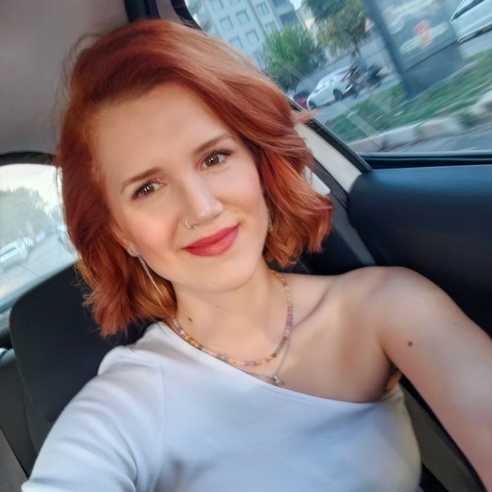 esra 🇹🇷
