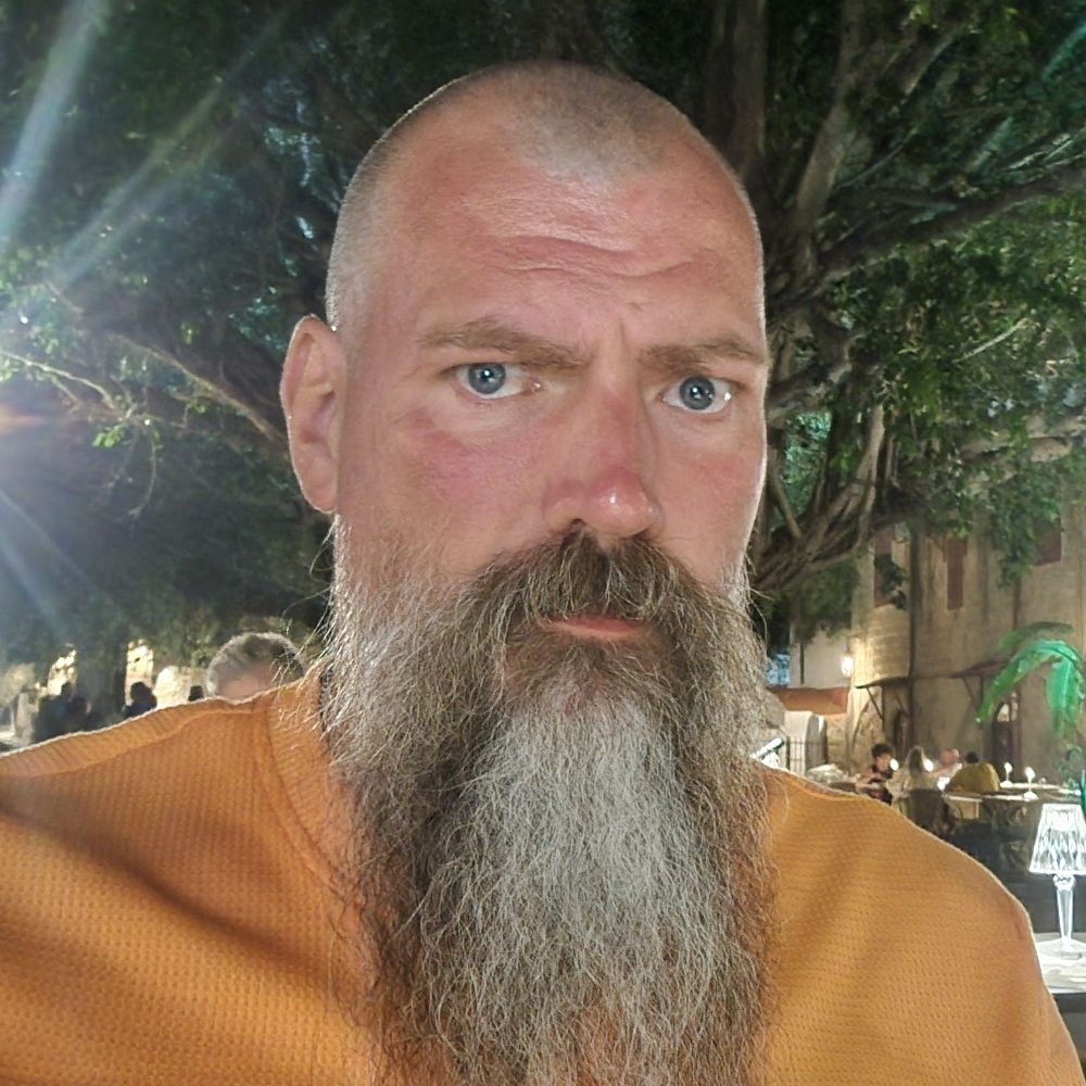 Allan Juhl Hallingore Petersen