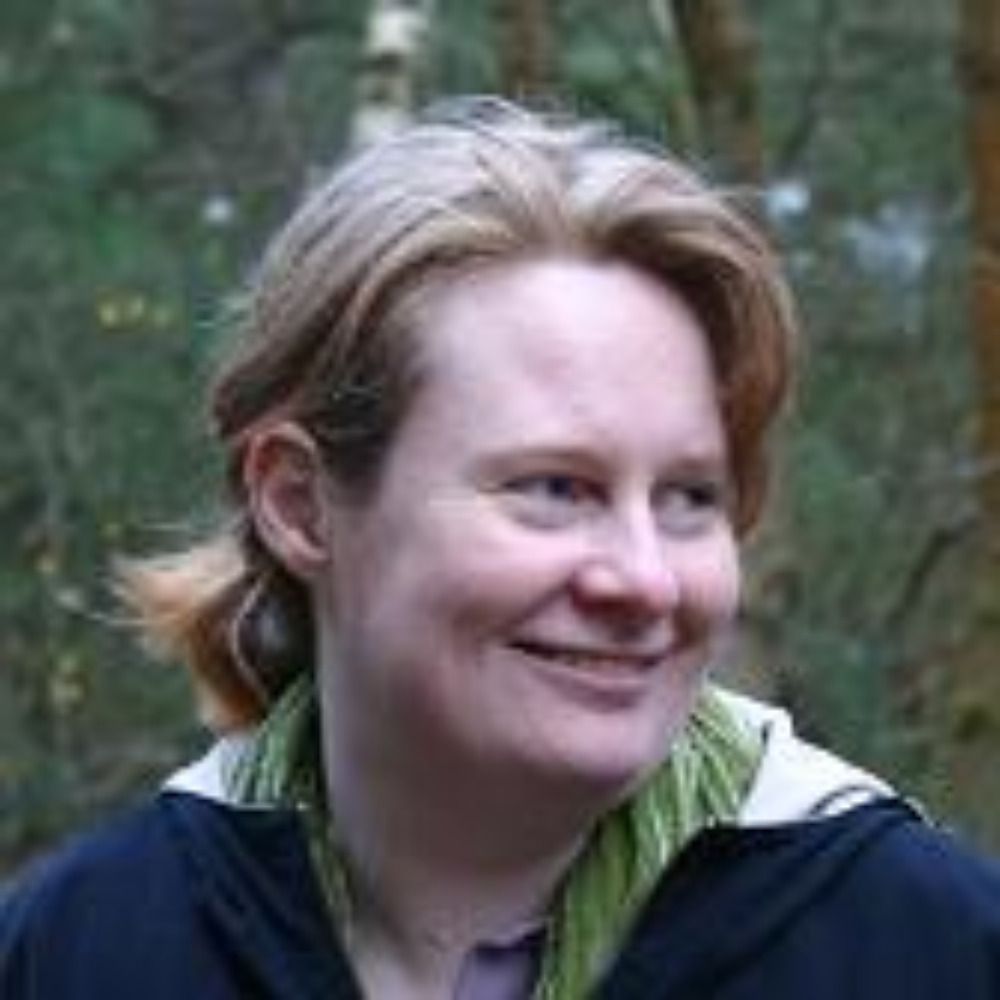 Liz Stokes