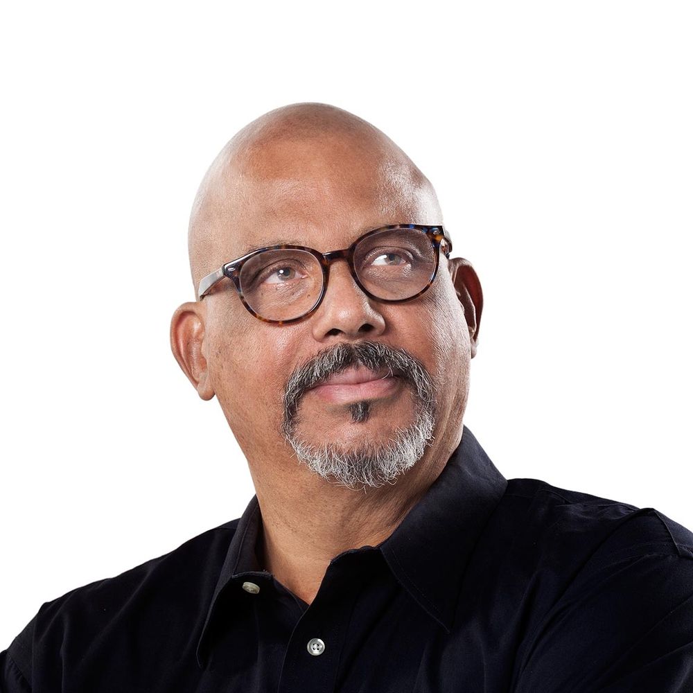 Mark Lyndersay 