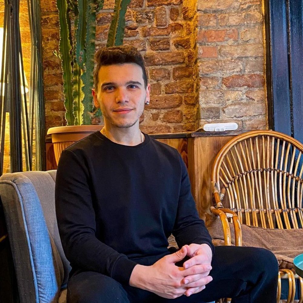 Dr. Can Aksoy
