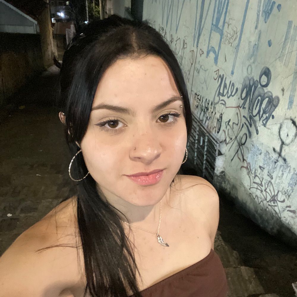 júlia ferreira