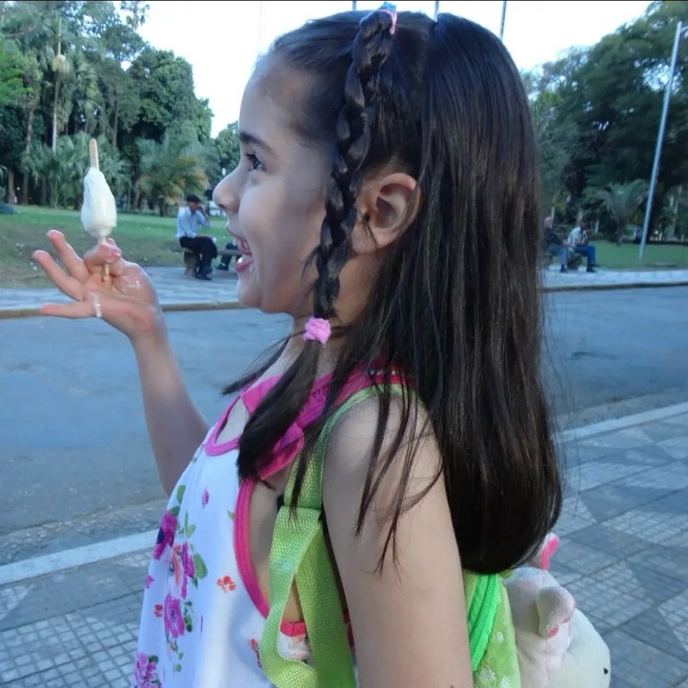 nicolleb