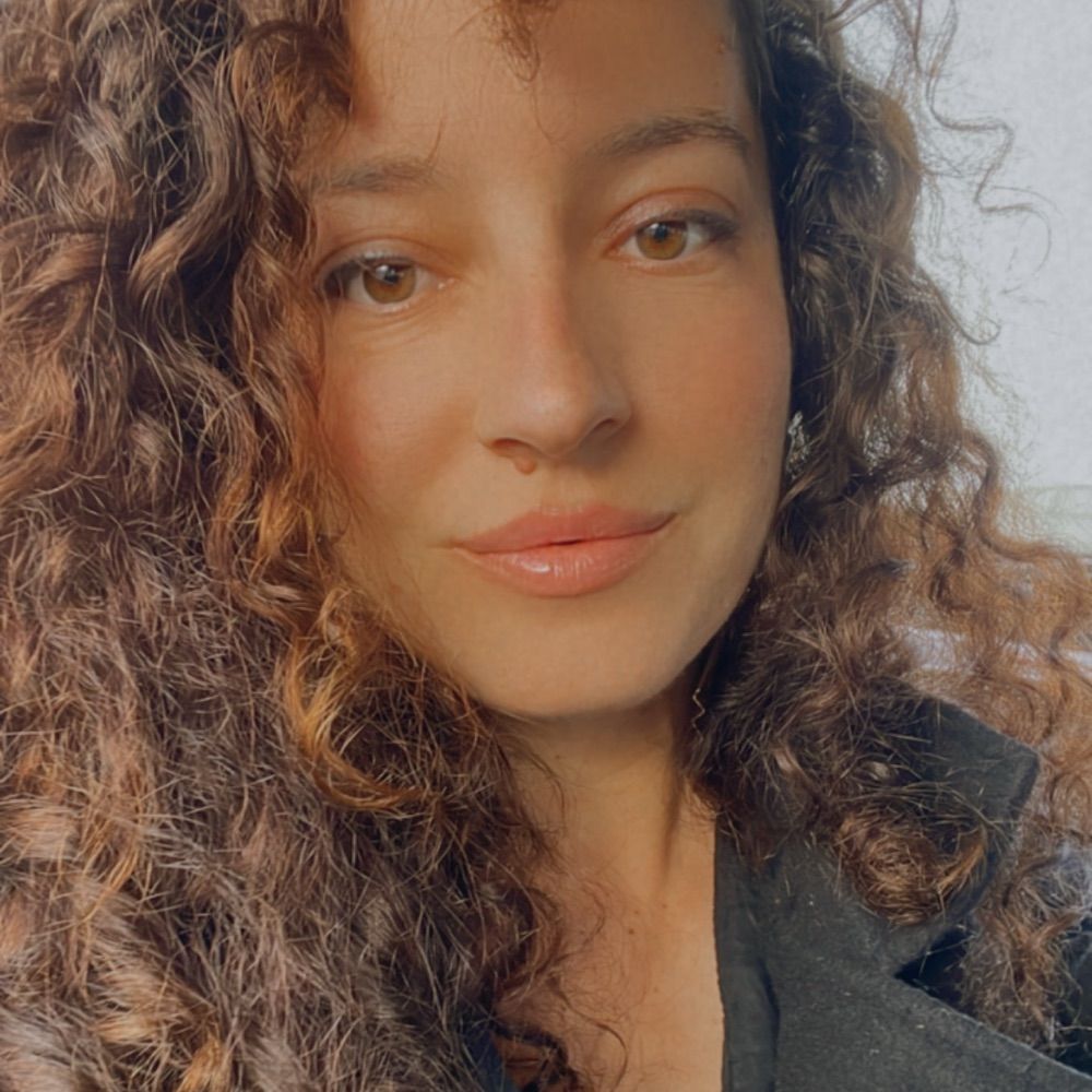 Pelin Bayrak