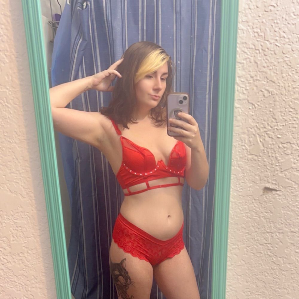 Suki Suxs