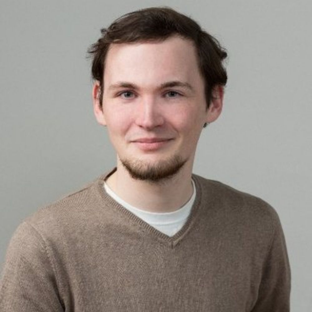 Maxime L.