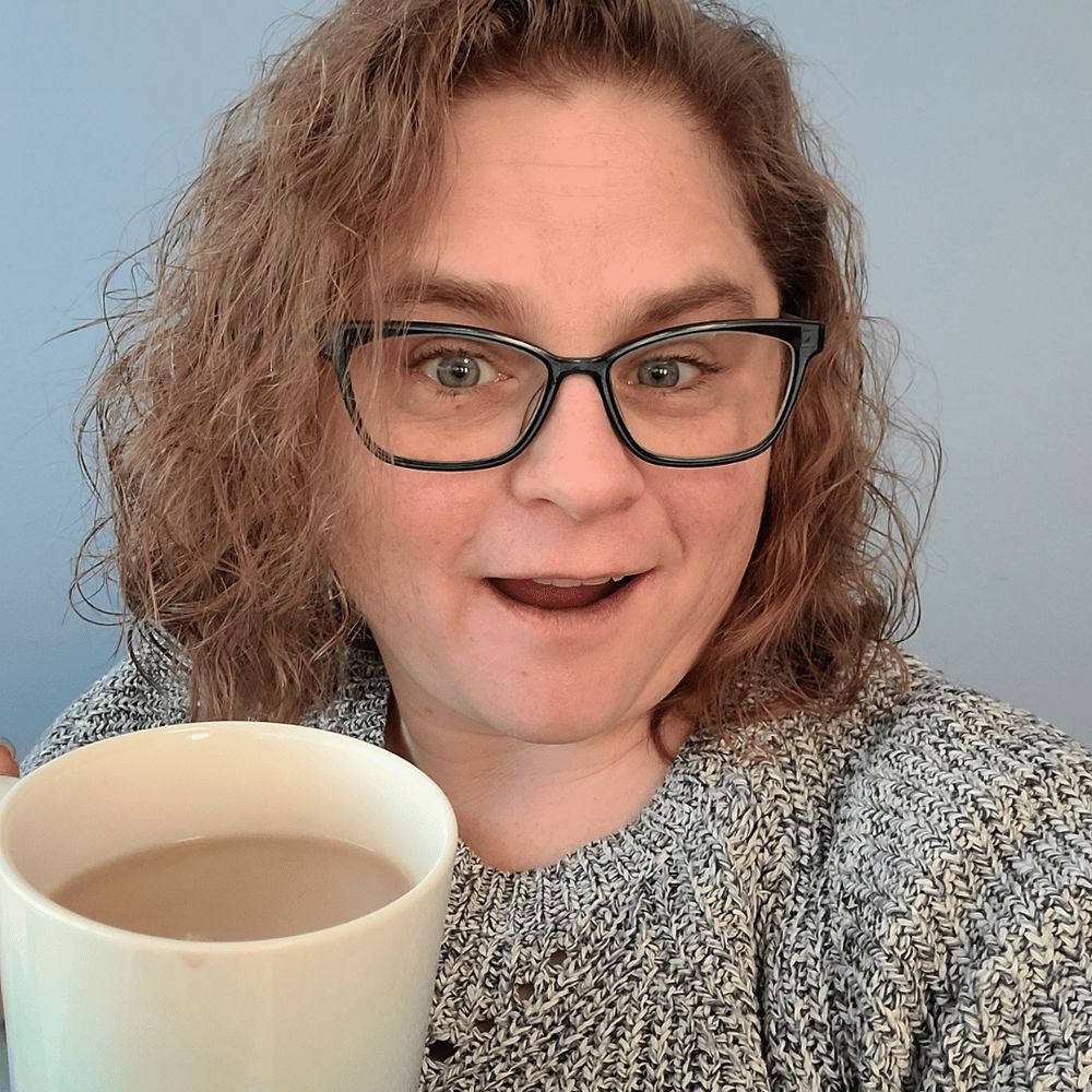 Angela Mondor - The Geeky Girl