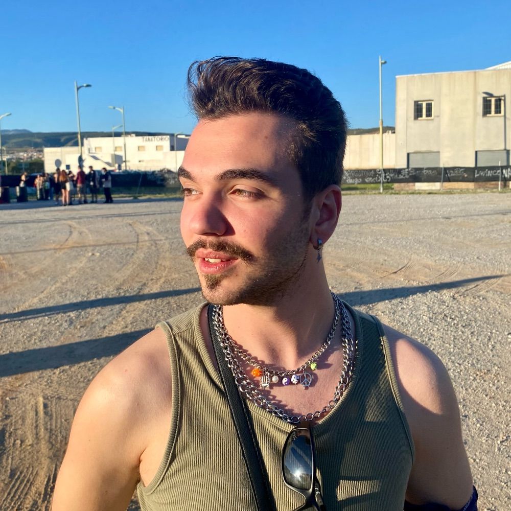 raúl 🤠