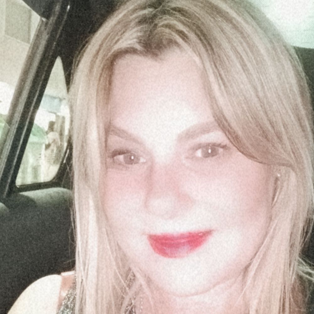 Licenciada Ministra Airin