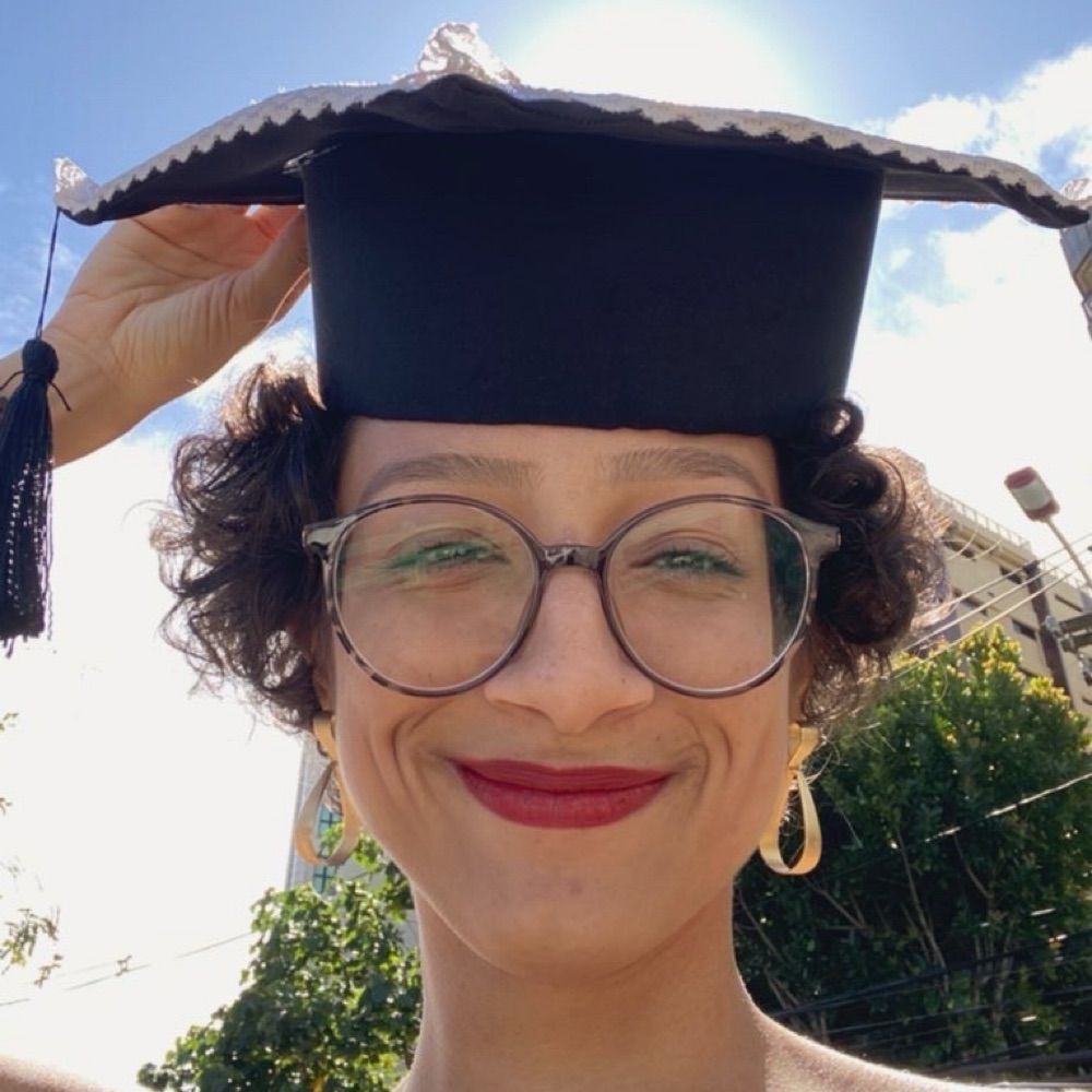 cansada de ser acadêmica