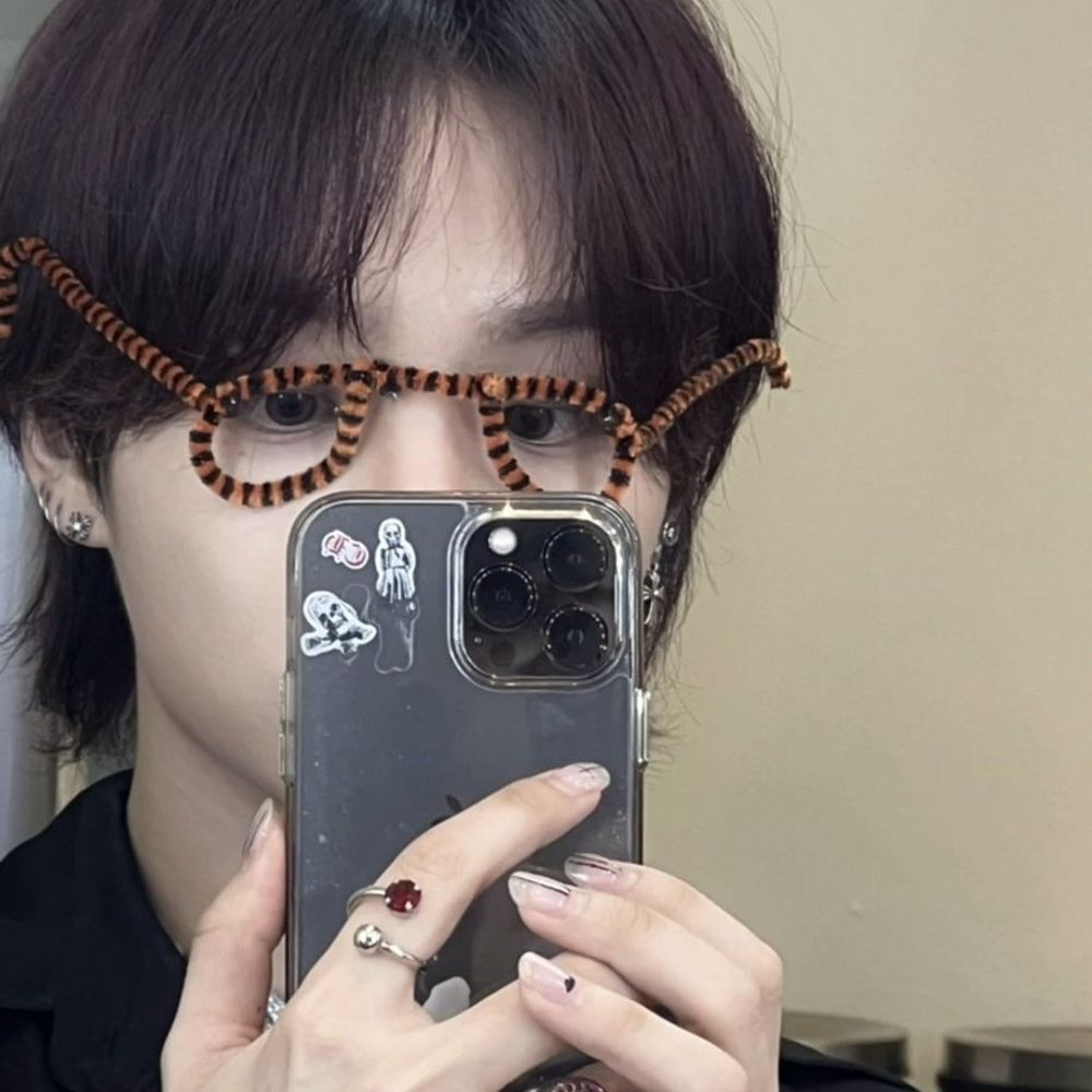 니니