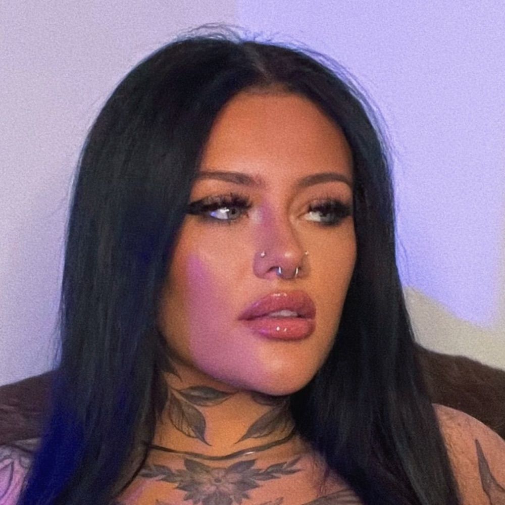 niamh velvet