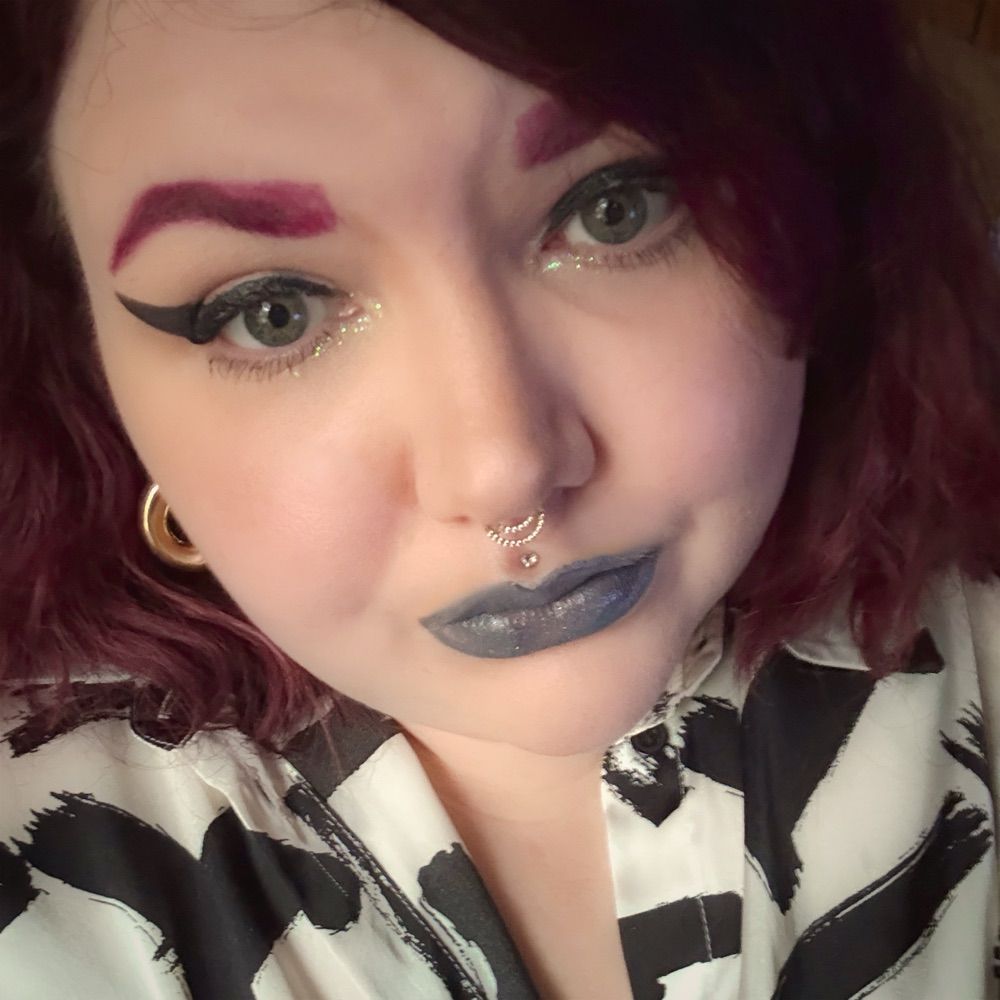 Eleanora Rose | they/them | Fantasy Writer & Sensitivity Reader
