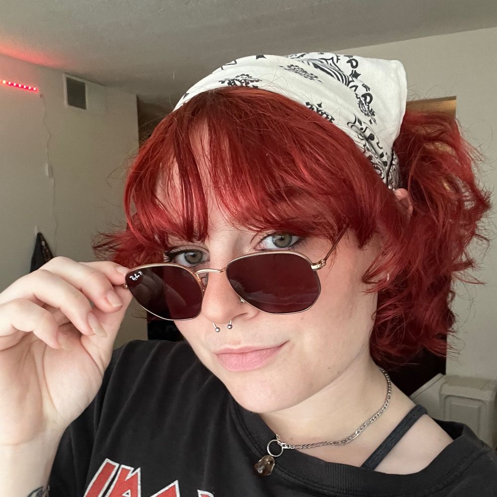 Bennett (they/them)
