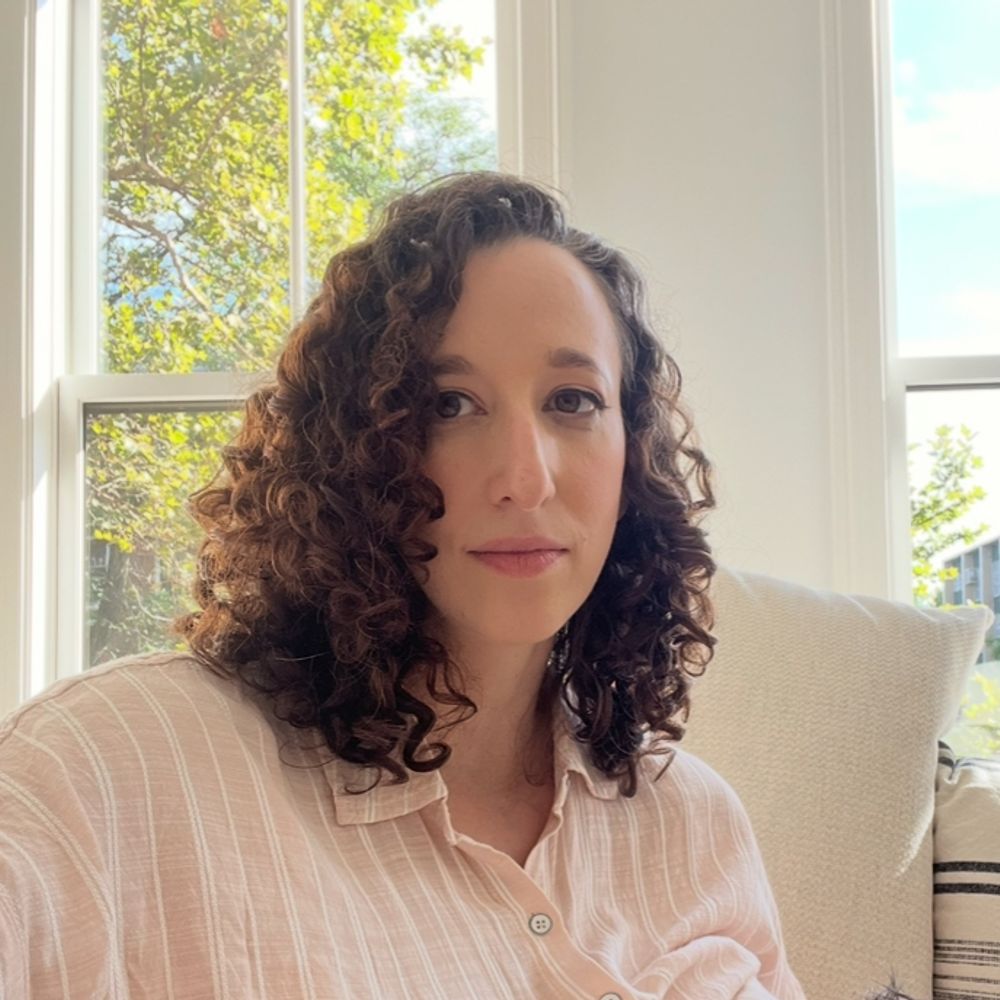 Lauren Flicker, JD, MBE, HEC-C