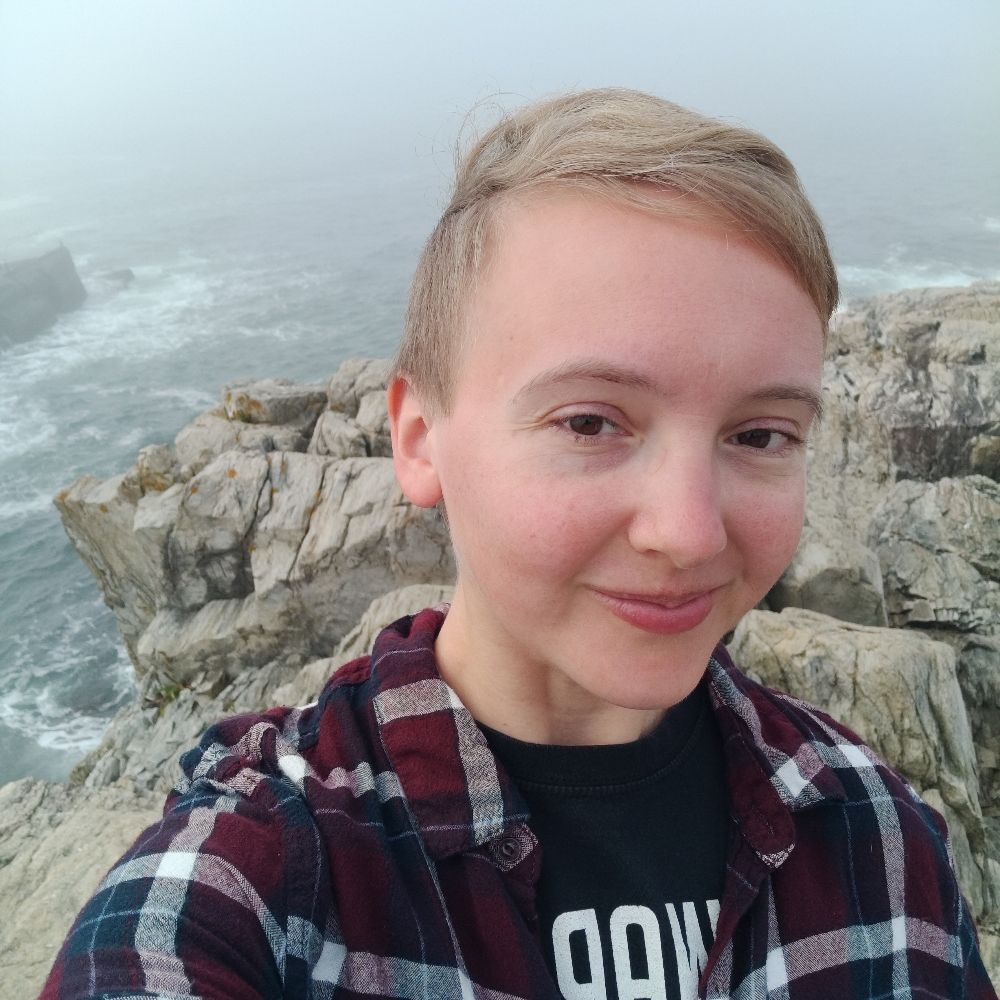 J (they/them)