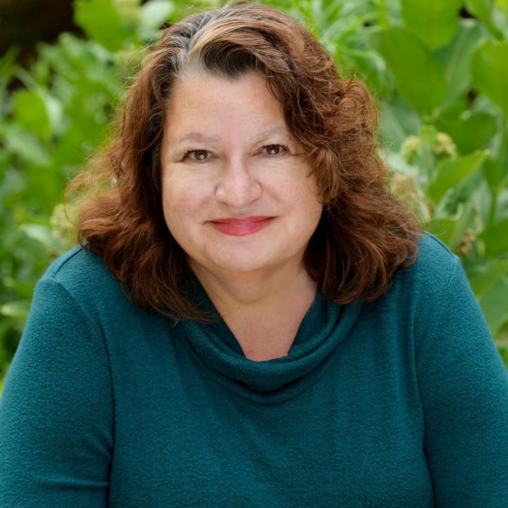 Gwen Ihnat