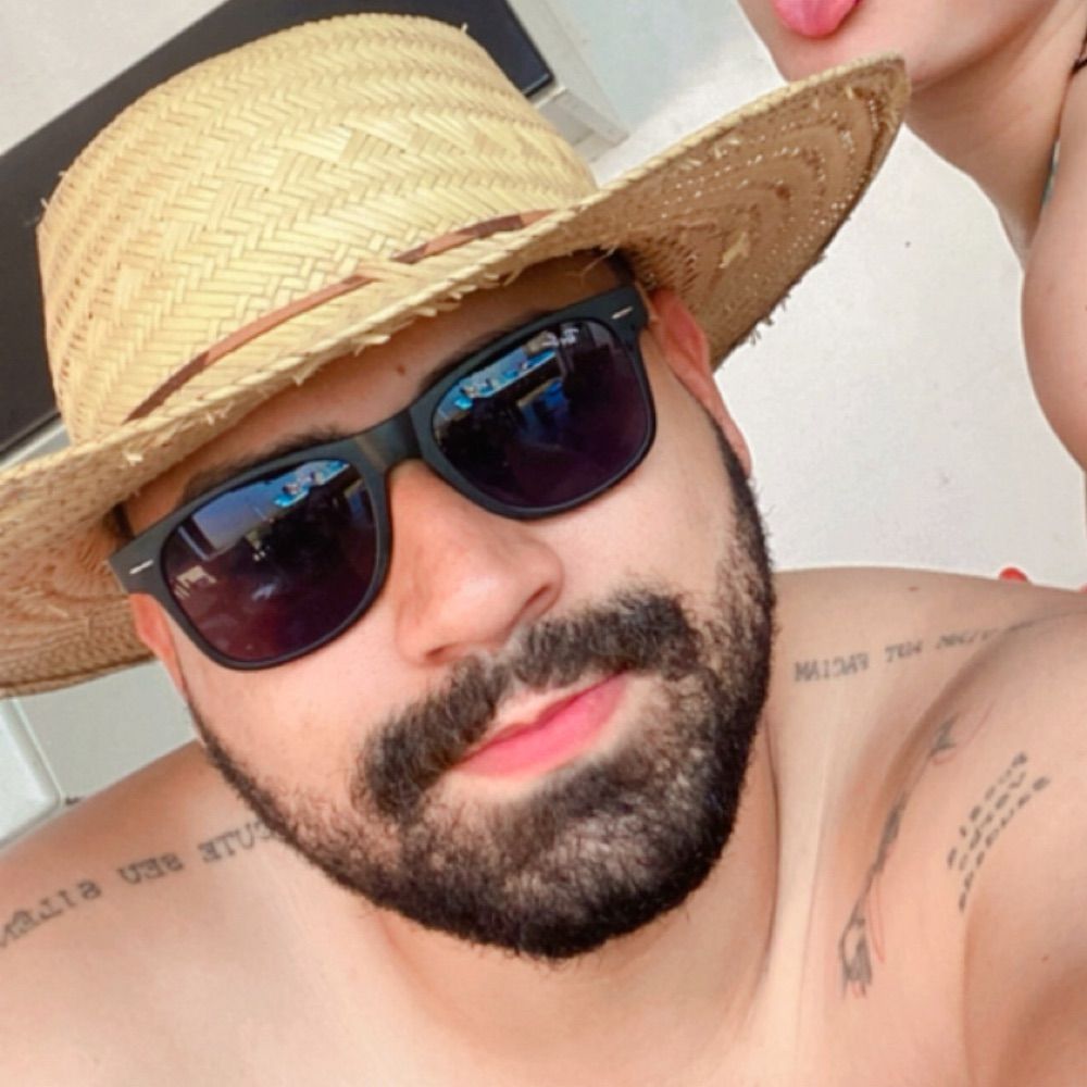 Tio da foto 