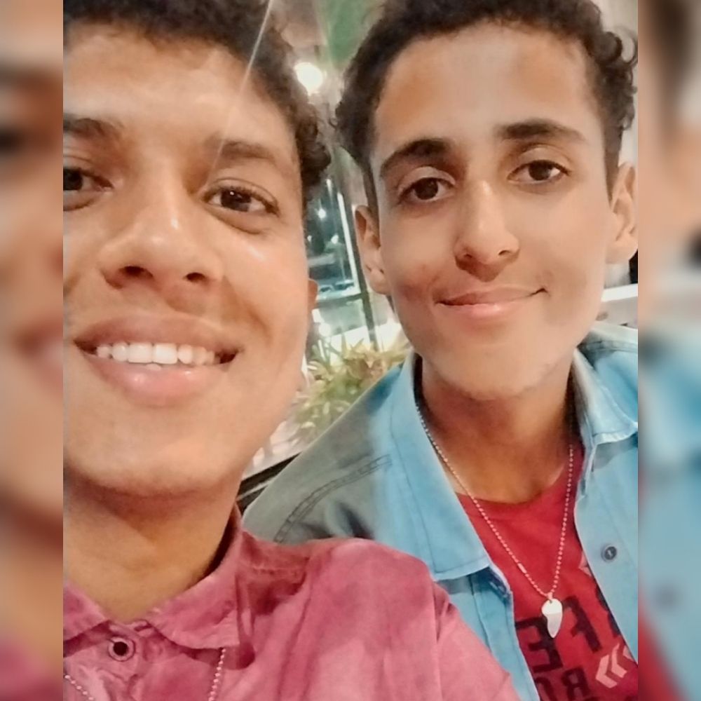 EduBorges(⁠^⁠^⁠)