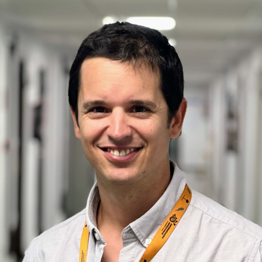 Sergio Serrano-Villar