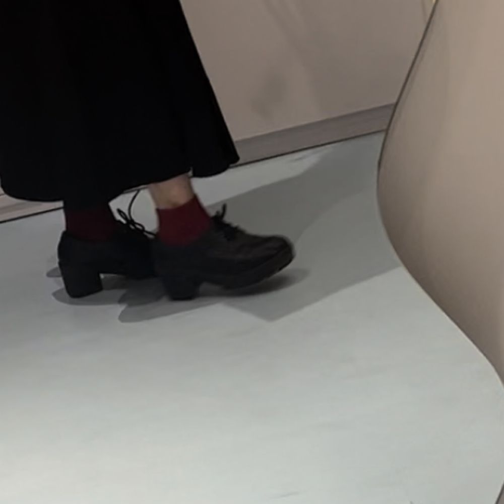ヒ