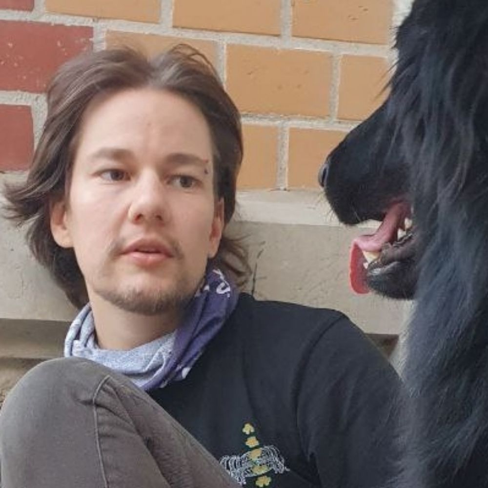 hundertsieben ♿🏳️‍🌈
