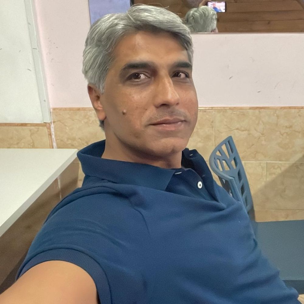 NAVEED MUGHAL