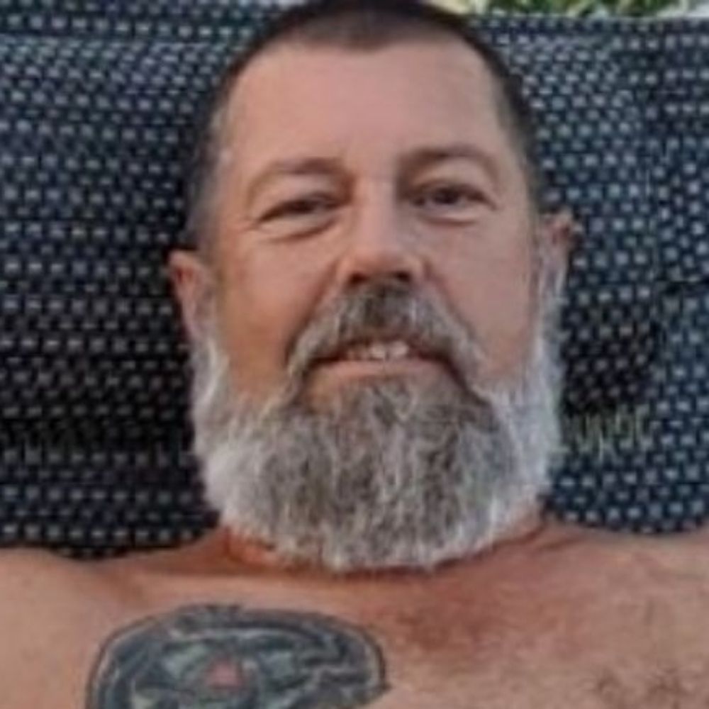 Uncut Daddy Mark