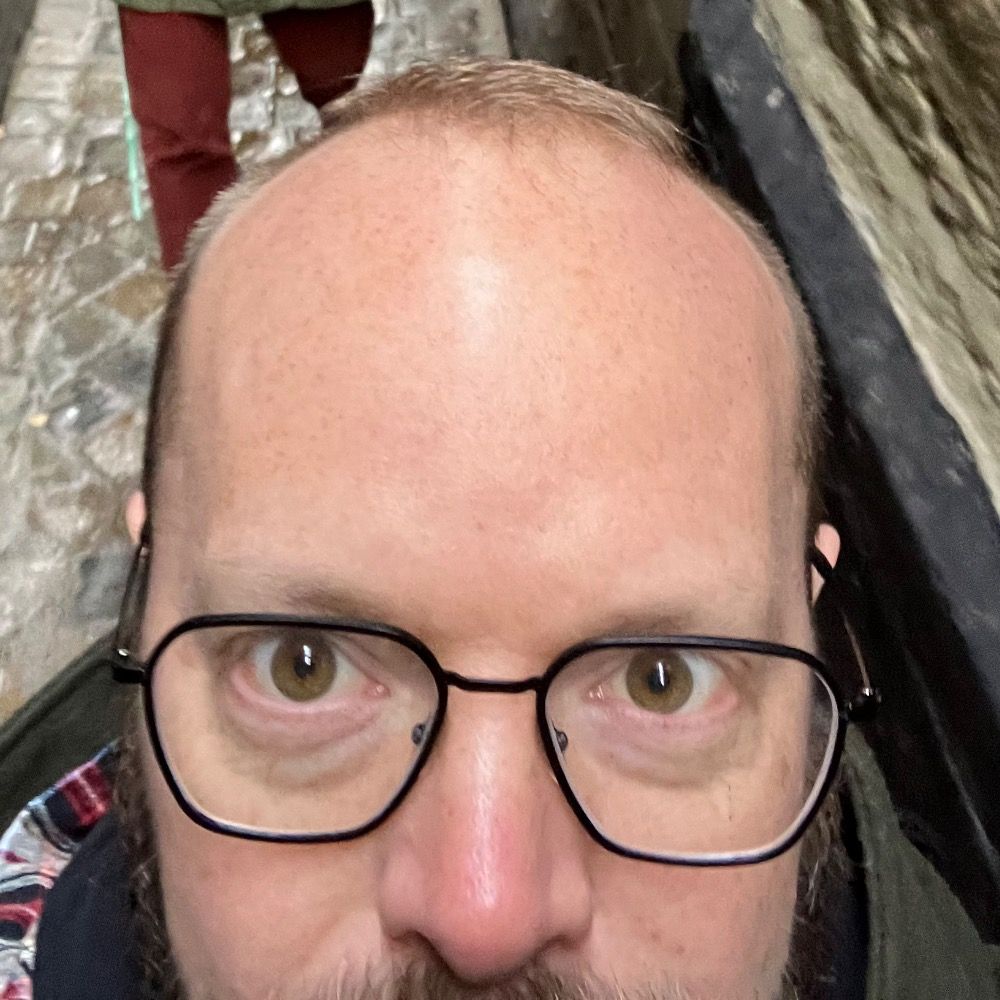 Simon Thomson