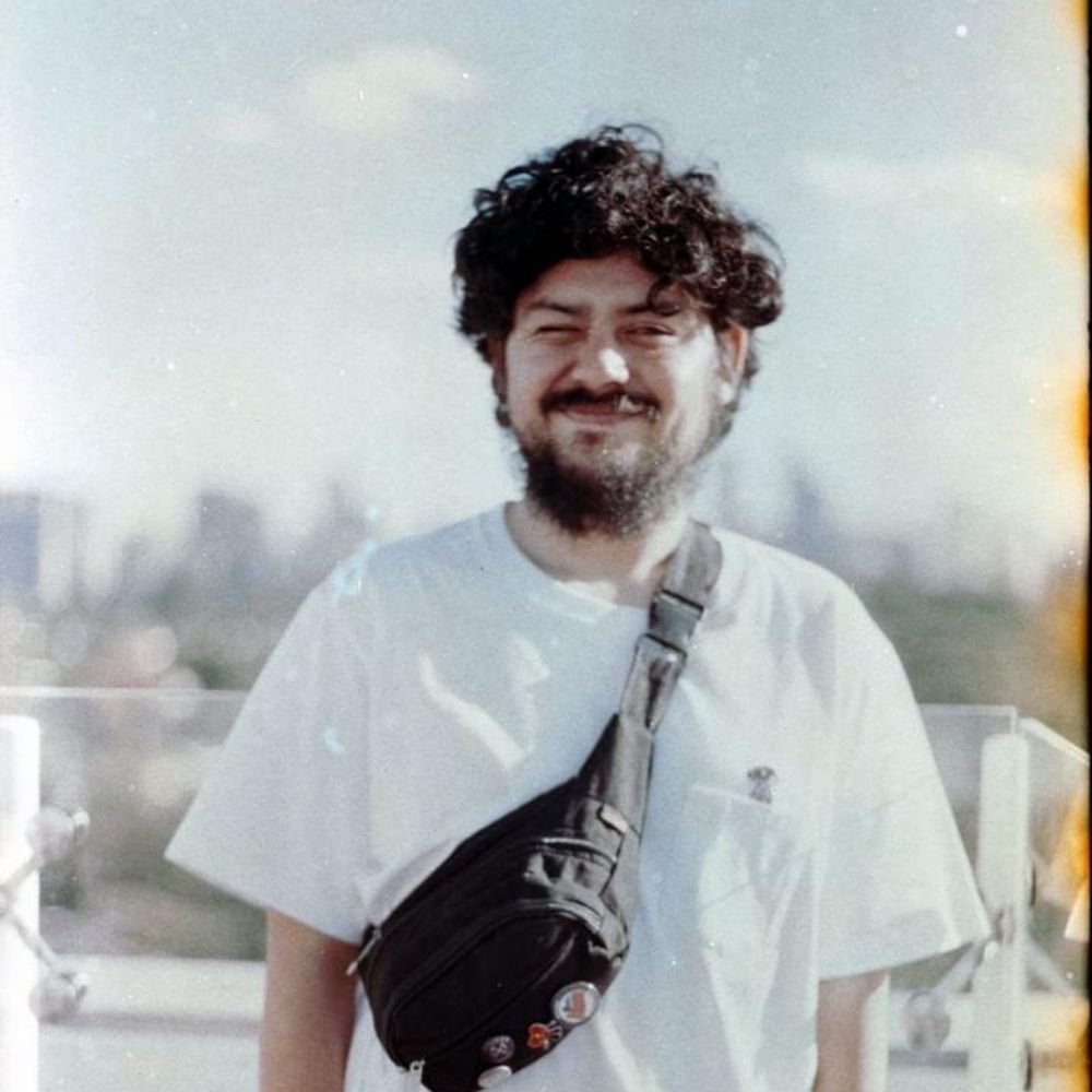 Sebastian Davis 