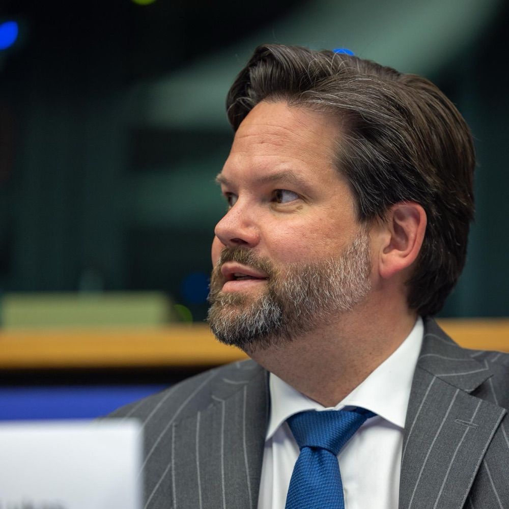 Lukas Mandl