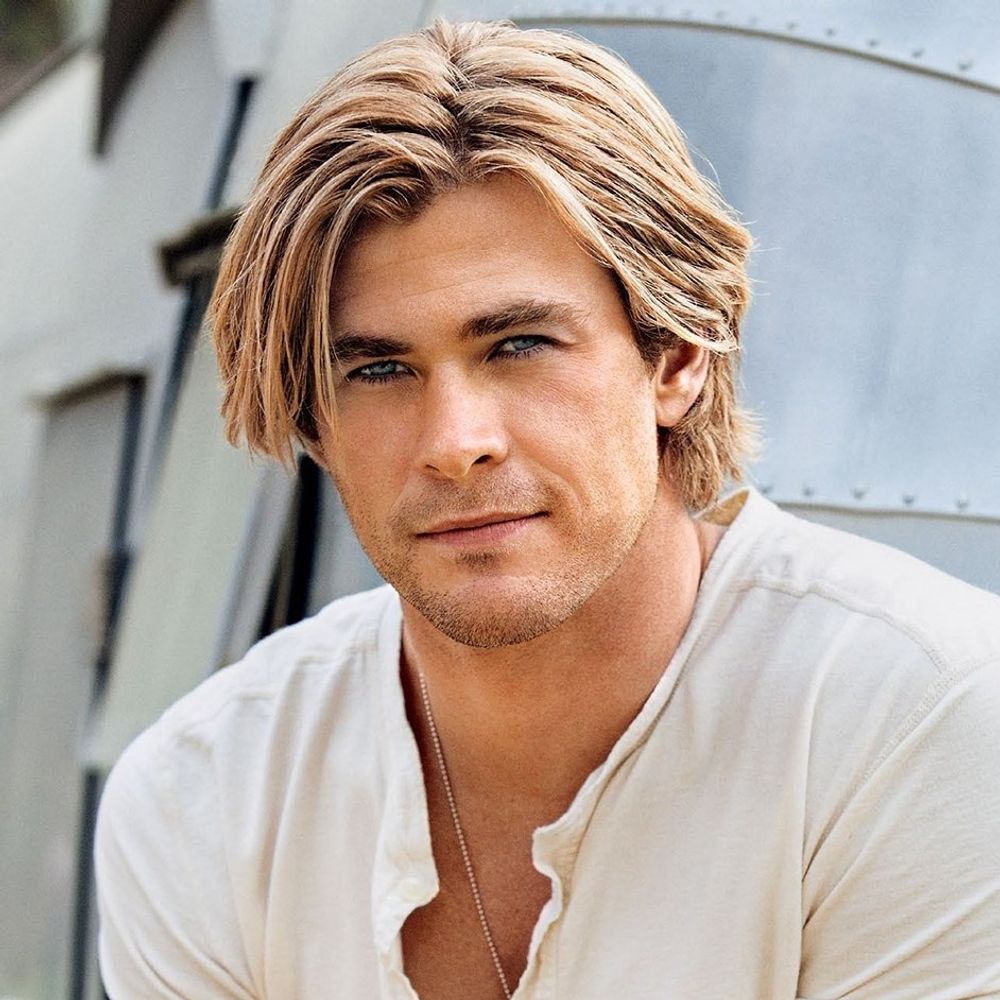 Chris Hemsworth Gallery