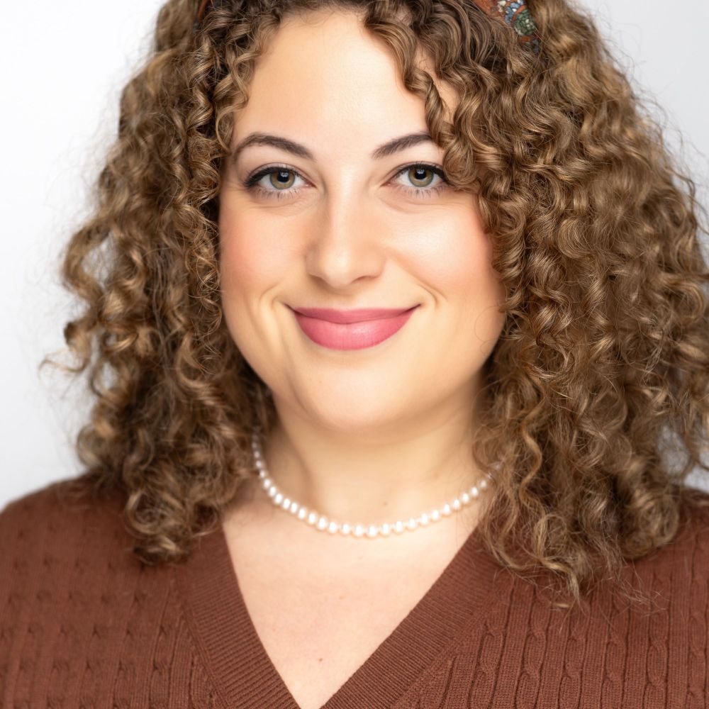 Leslie Hacker