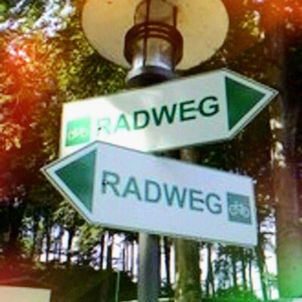 Profile picture radweg.bsky.social