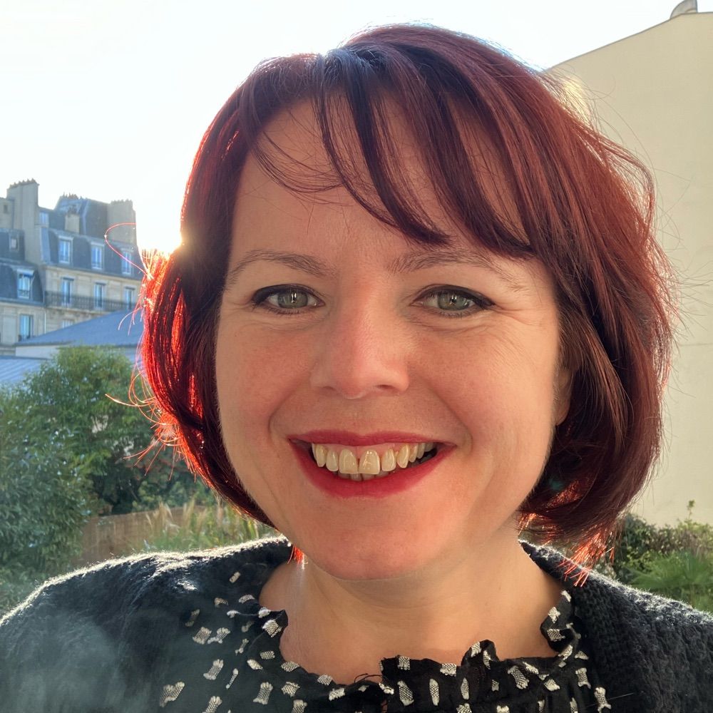 Dr Sarah Smith