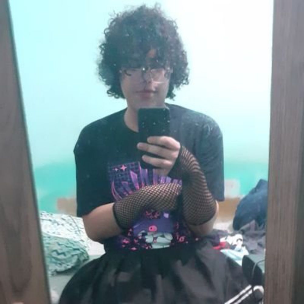 julia batuta 🦊🏳️‍⚧️