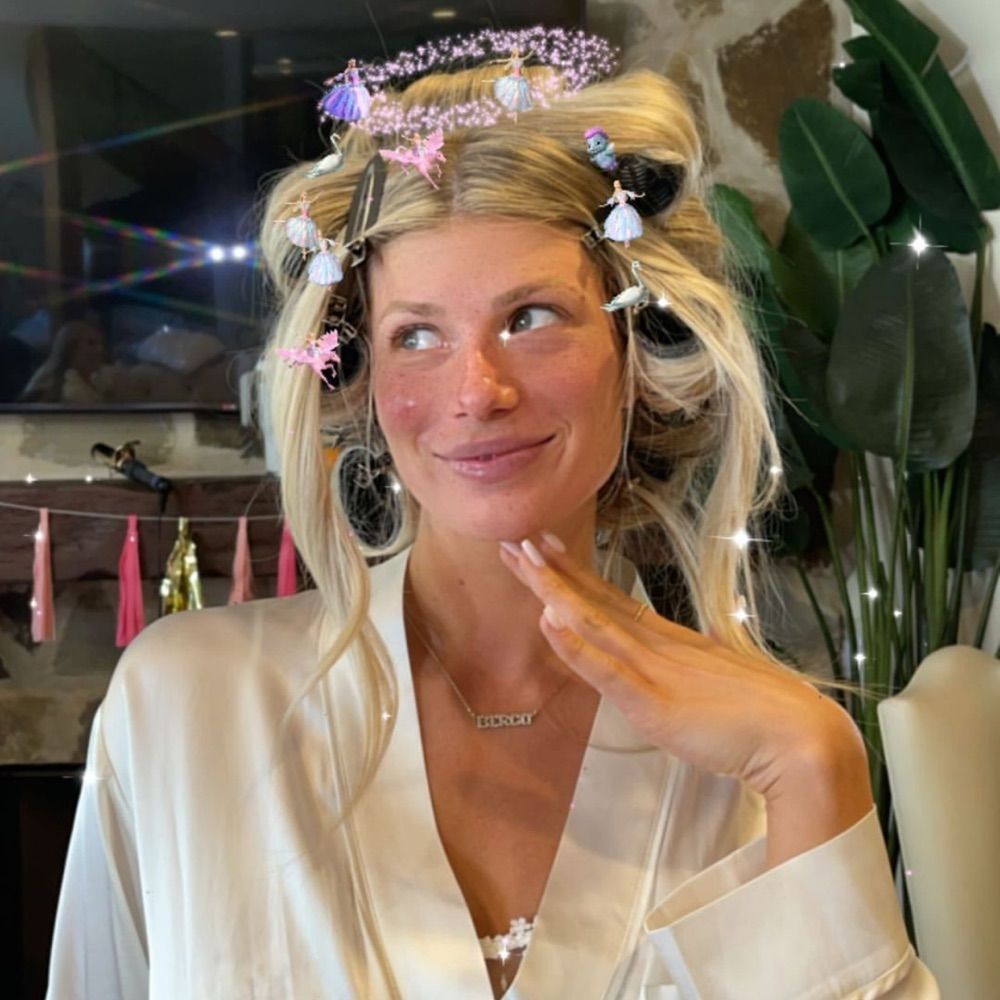 bellashr.bsky.social