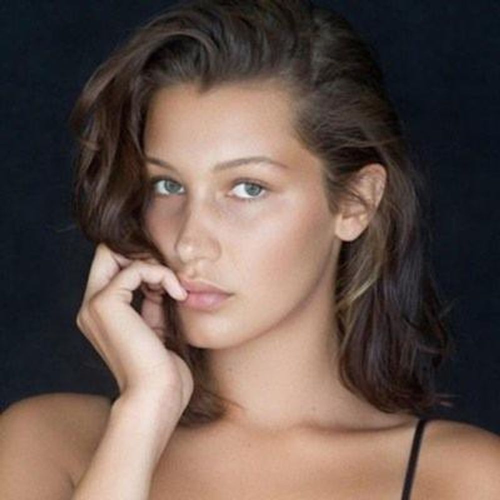 Bella Hadid ⟡ Fan Account
