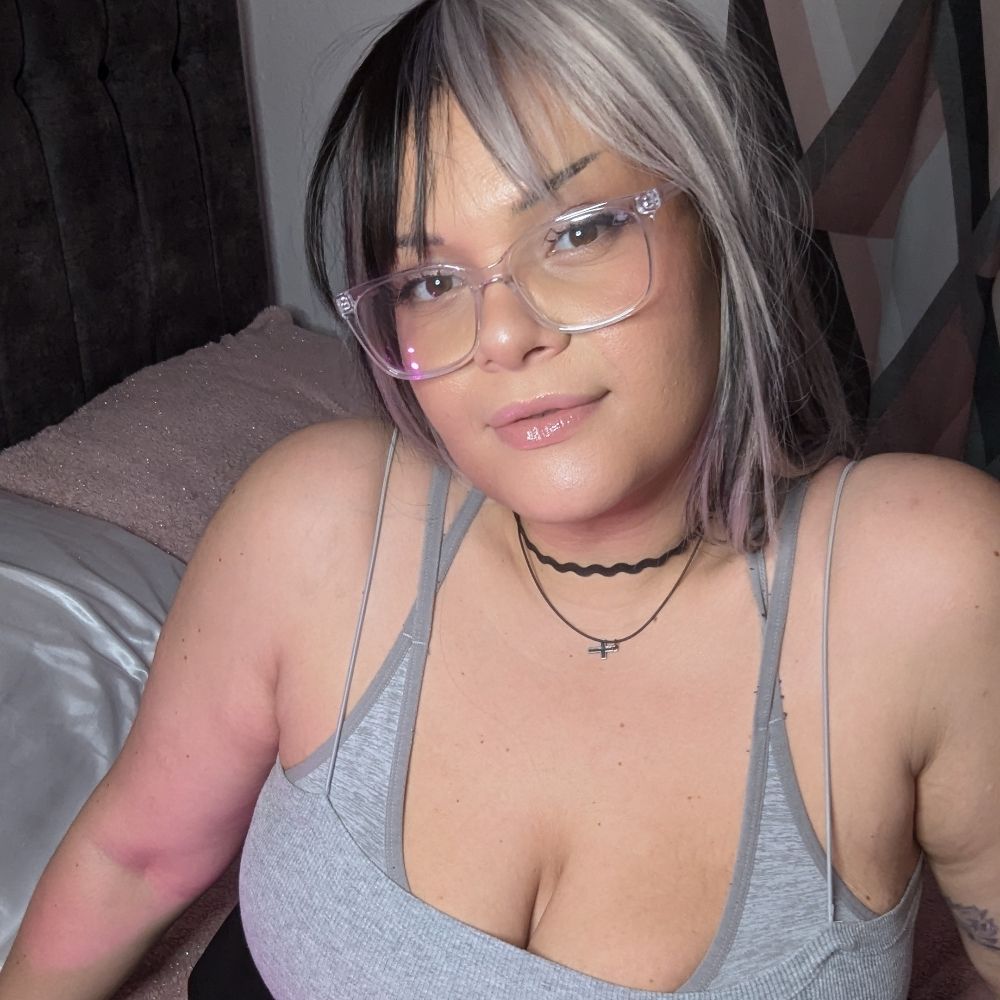 Jasmine J Midnight 🤍🔒💙 Drrty_kitten