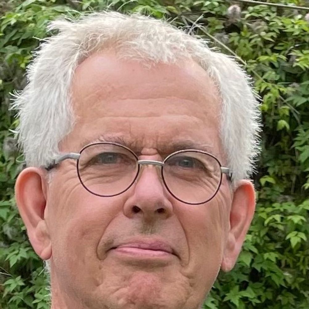 Stephen Bjar