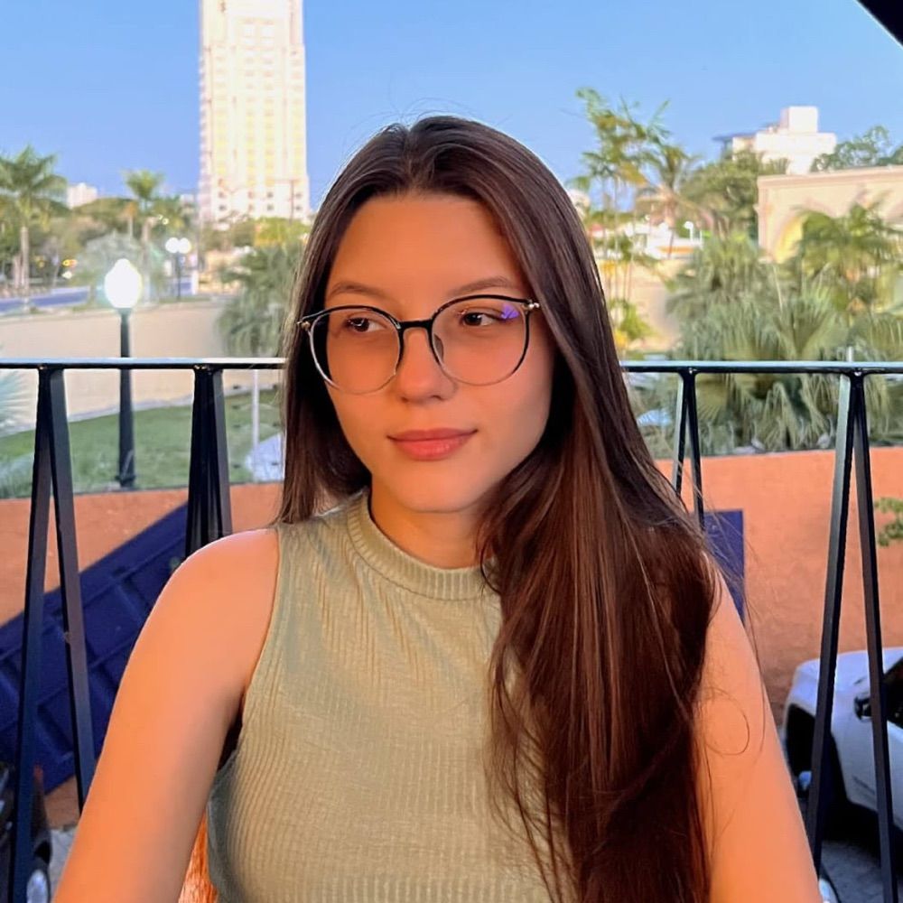 Letícia 