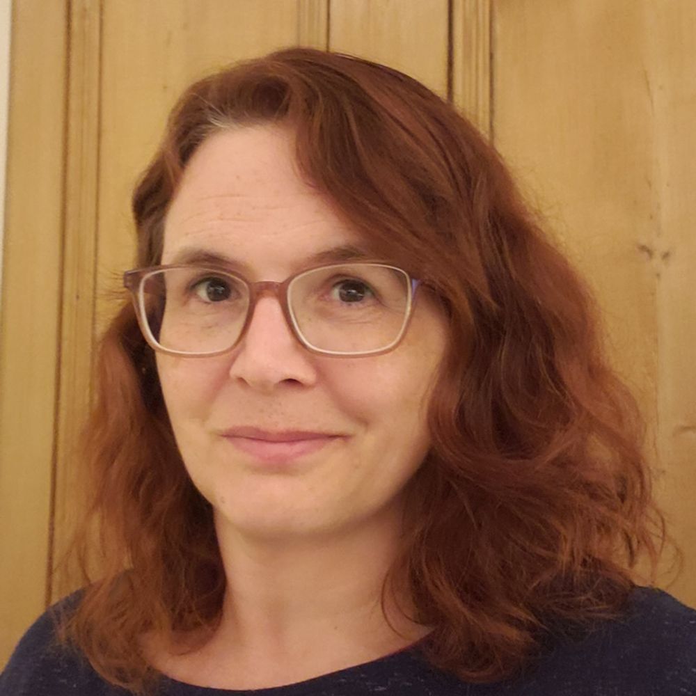 Dr Liz FitzGerald