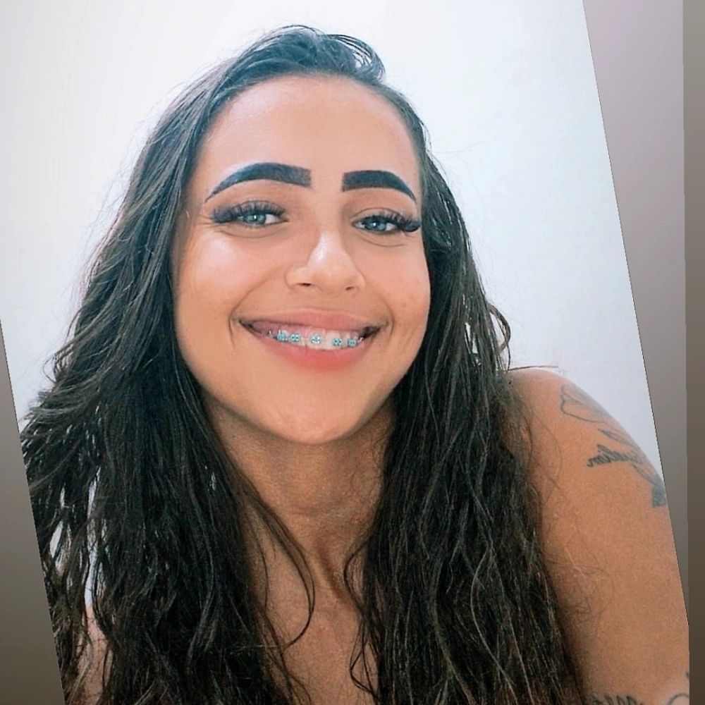Larissa🦋