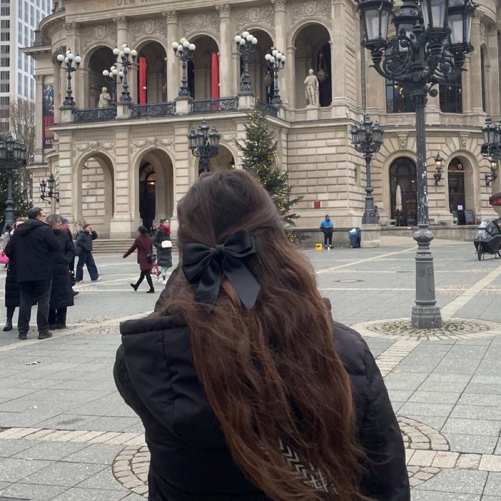 julia | 🇩🇪🇫🇷🇱🇹🇸🇪