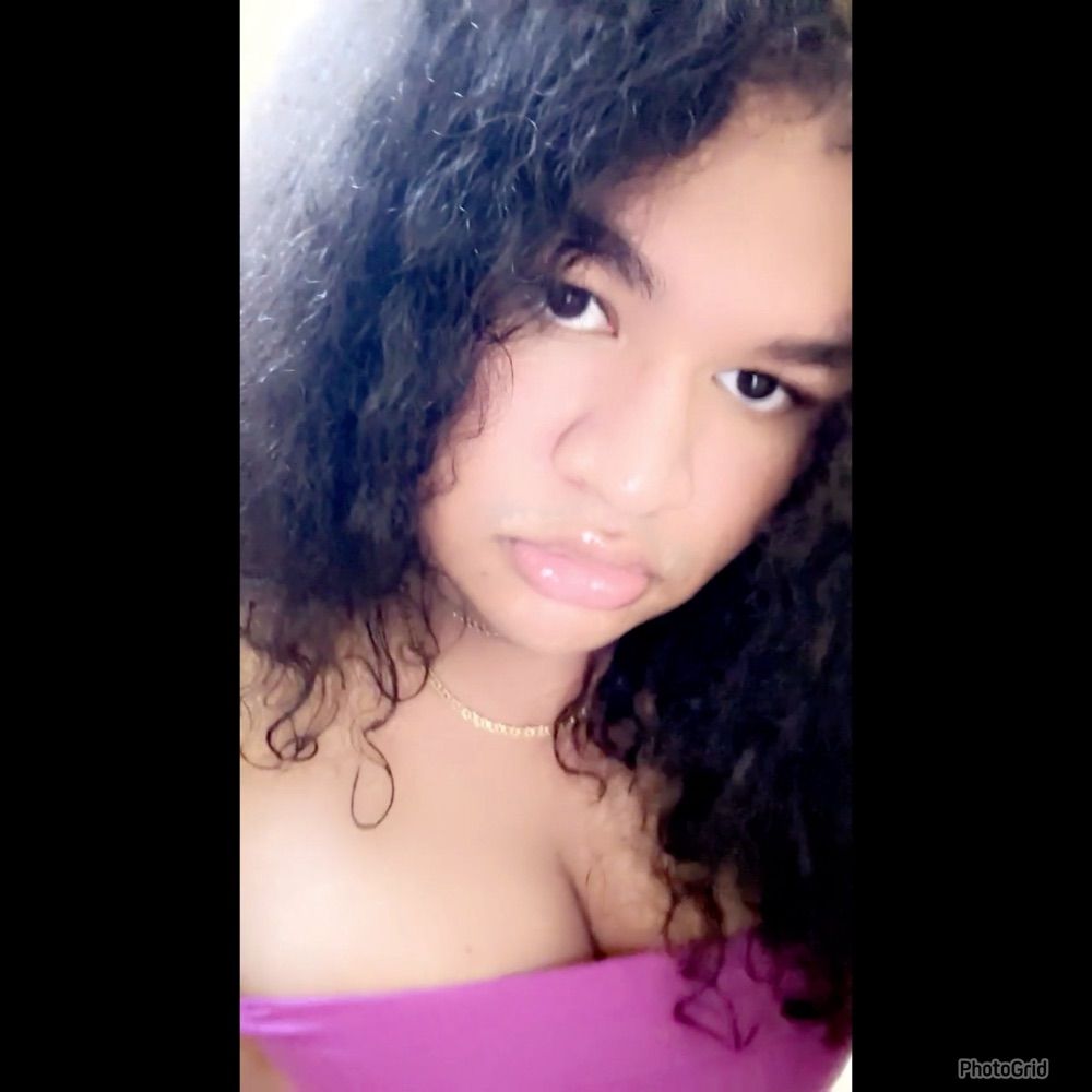 𝐊𝐲𝐚𝐧𝐧𝐚 𝐃𝐚𝐧𝐢𝐞𝐥𝐥𝐞 𝐇𝐞𝐫𝐧𝐚𝐧𝐝𝐞𝐳
