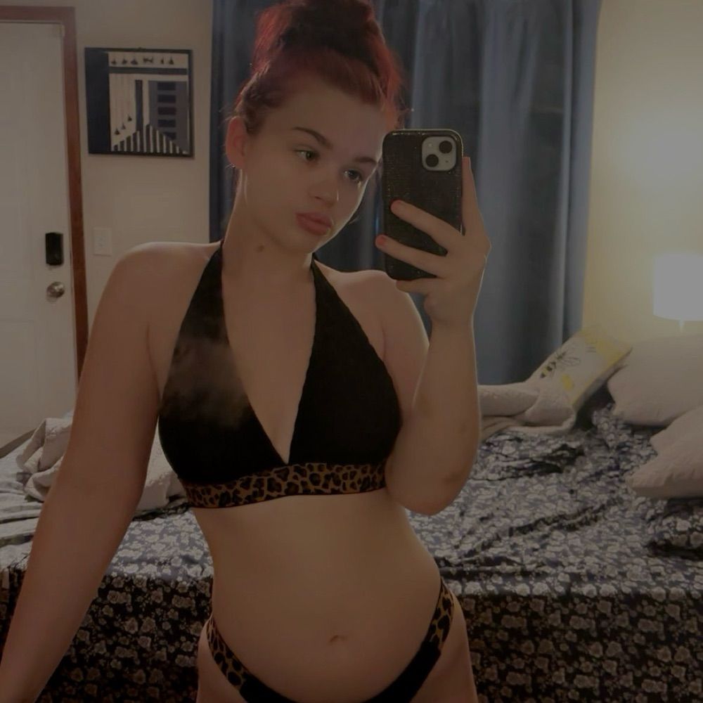 𝓁𝒾𝓁 𝓇𝑒𝒹❤️$10.00 OF