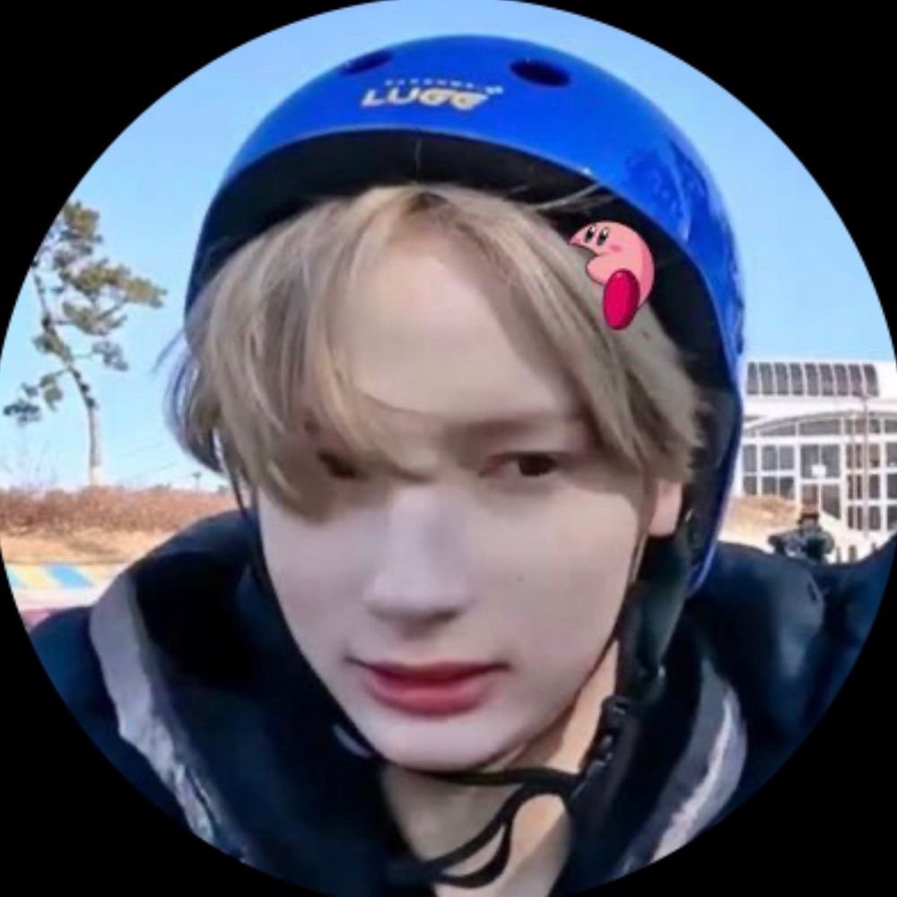 TSU ><