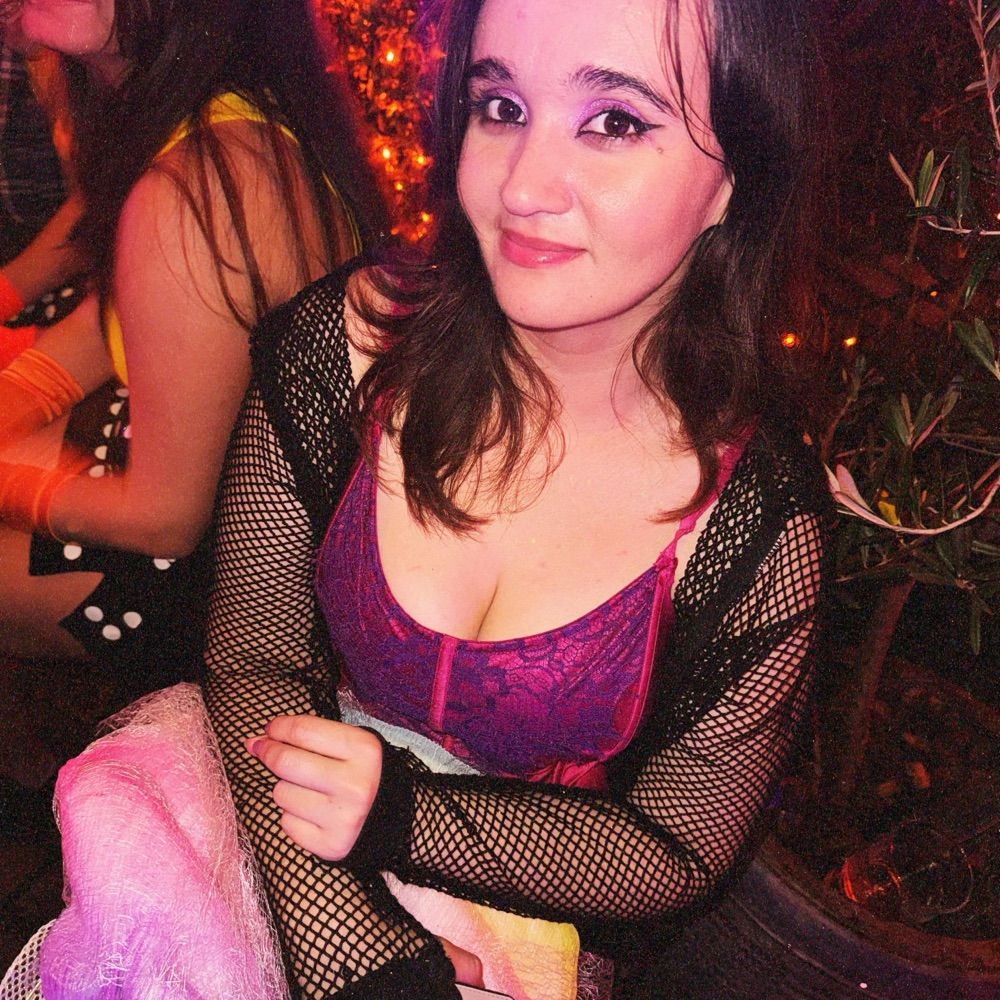 Dani B