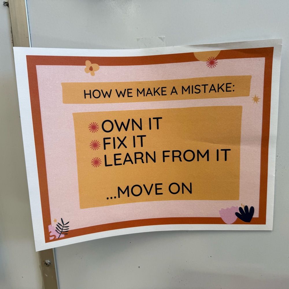 Shesmovedon